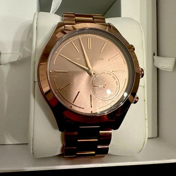 MICHAEL KORS
Runway Hybrid Smartwatch Brown Dial Ladies Watch Michael Kors Access Gage Hybrid Smartwatch - MKT4001 SKU  main image 3